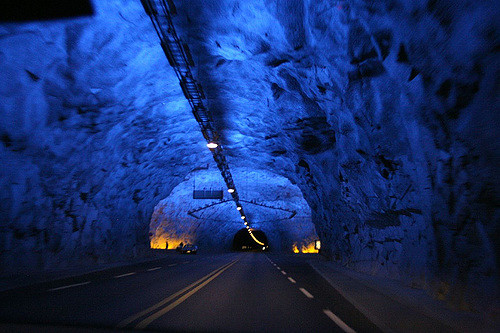 laerdal-tunnel-azul