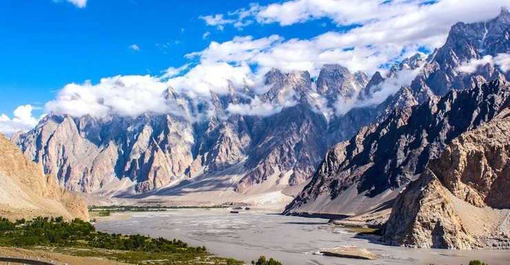Montaña Tupopdan, en Pakistán, paso importante del la Ruta de la Seda